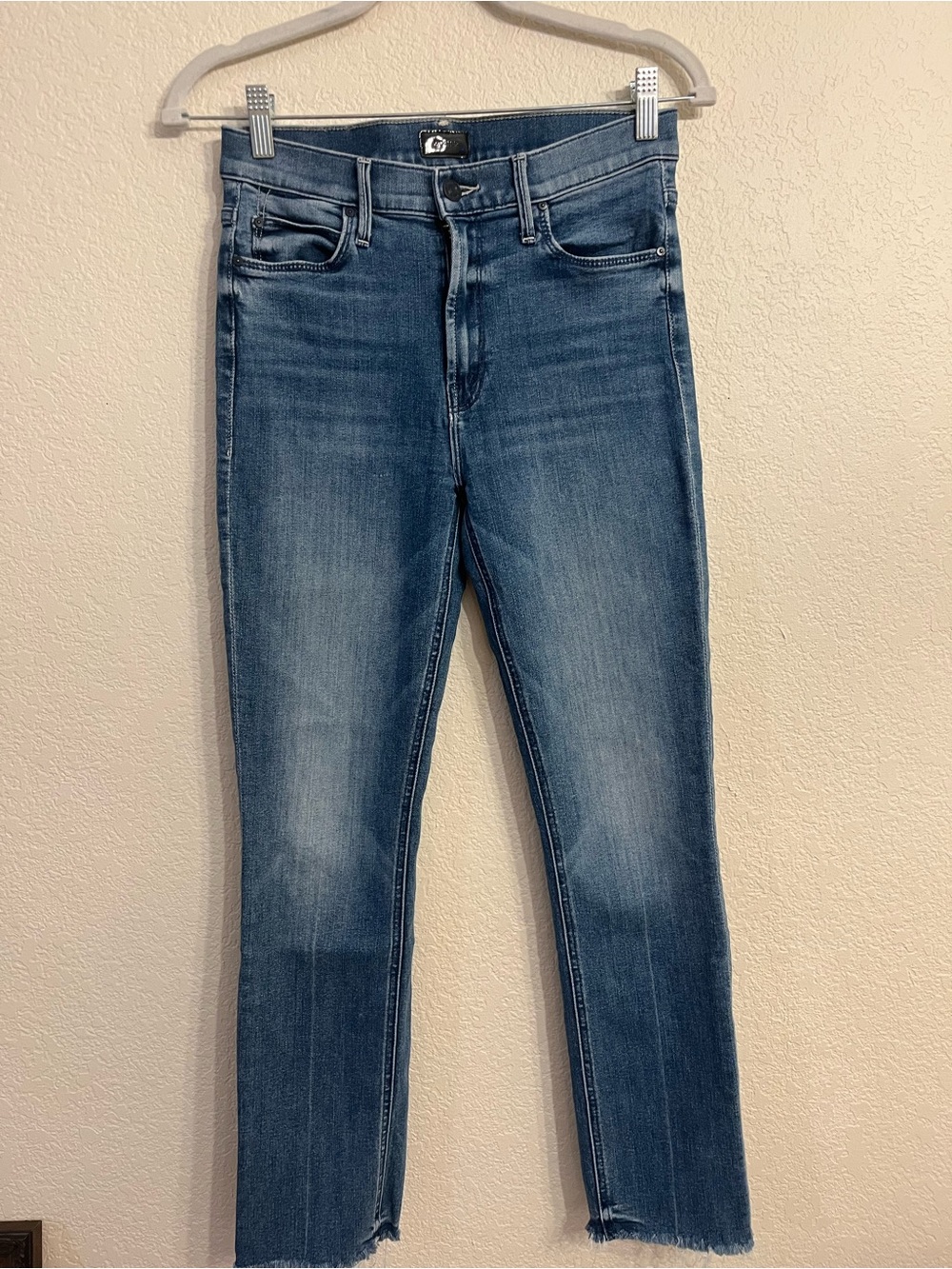 MOTHER “The mid rise dazzler ankle fray” classic elevated casual